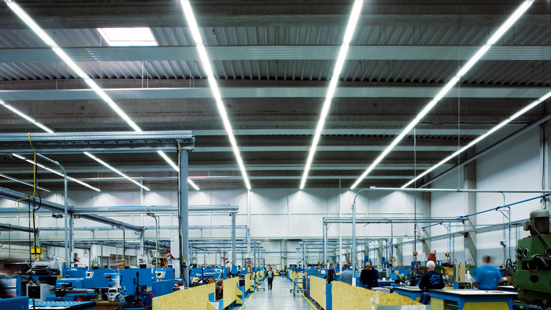 Plafoniere Industriali A Led : Flexsolight illuminazione industriale led